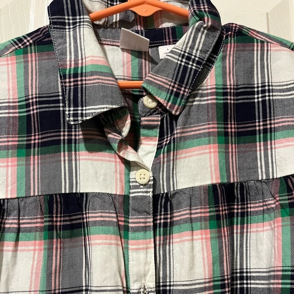Gap girls button down plaid flannel with flutter sleeves - Picture 3 of 8